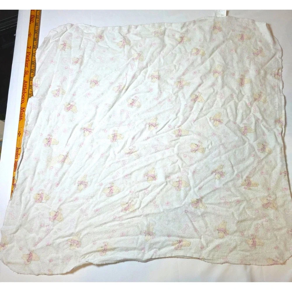 2 Disney Winnie the Pooh Baby Receiving Blanket Cream Pink Rose Character Print‎